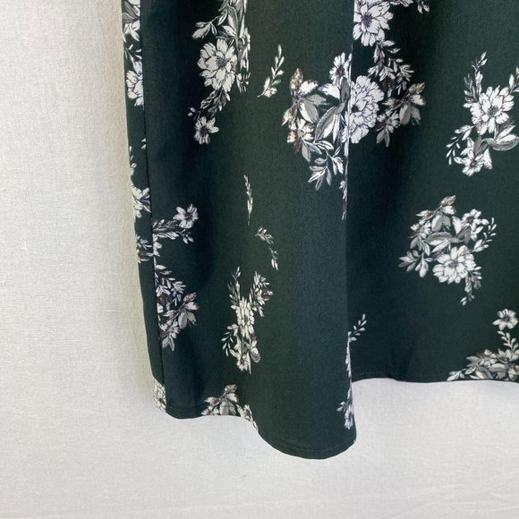 LANE BRYANT Dark Green Floral Print Blouse - Picture 5 of 7